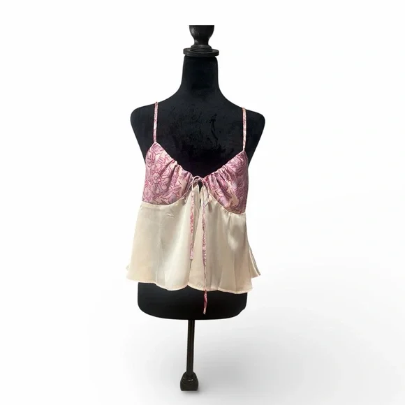 Free People Bohemian Nights Cami A Perfect Blend of Free-Spirited Elegance,New - Picture 9 of 9